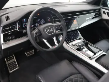 AUDI Q8 60 TFSI e quattro Pro Line S Competition   49