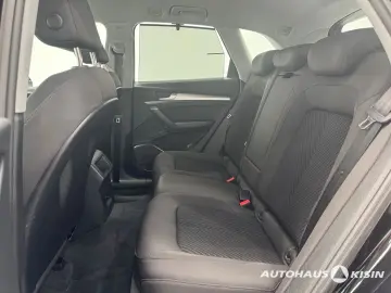 AUDI Q5 40 TFSI quattro S Tronic  AHK  NAVI  SHZ