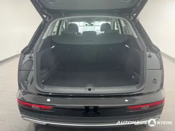 AUDI Q5 40 TFSI quattro S Tronic  AHK  NAVI  SHZ