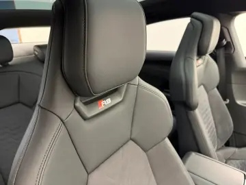 AUDI RS e-tron GT Quattro SchwarzPano21Keramik EA8
