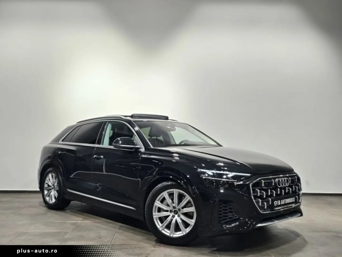 AUDI Q8 55 TFSI e Pano Softc B&O HuD Massage AHK  23'