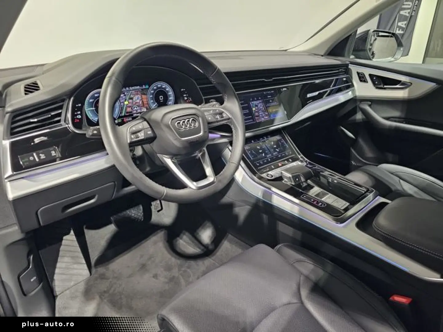 AUDI Q8 55 TFSI e Pano Softc B&O HuD Massage AHK  23'