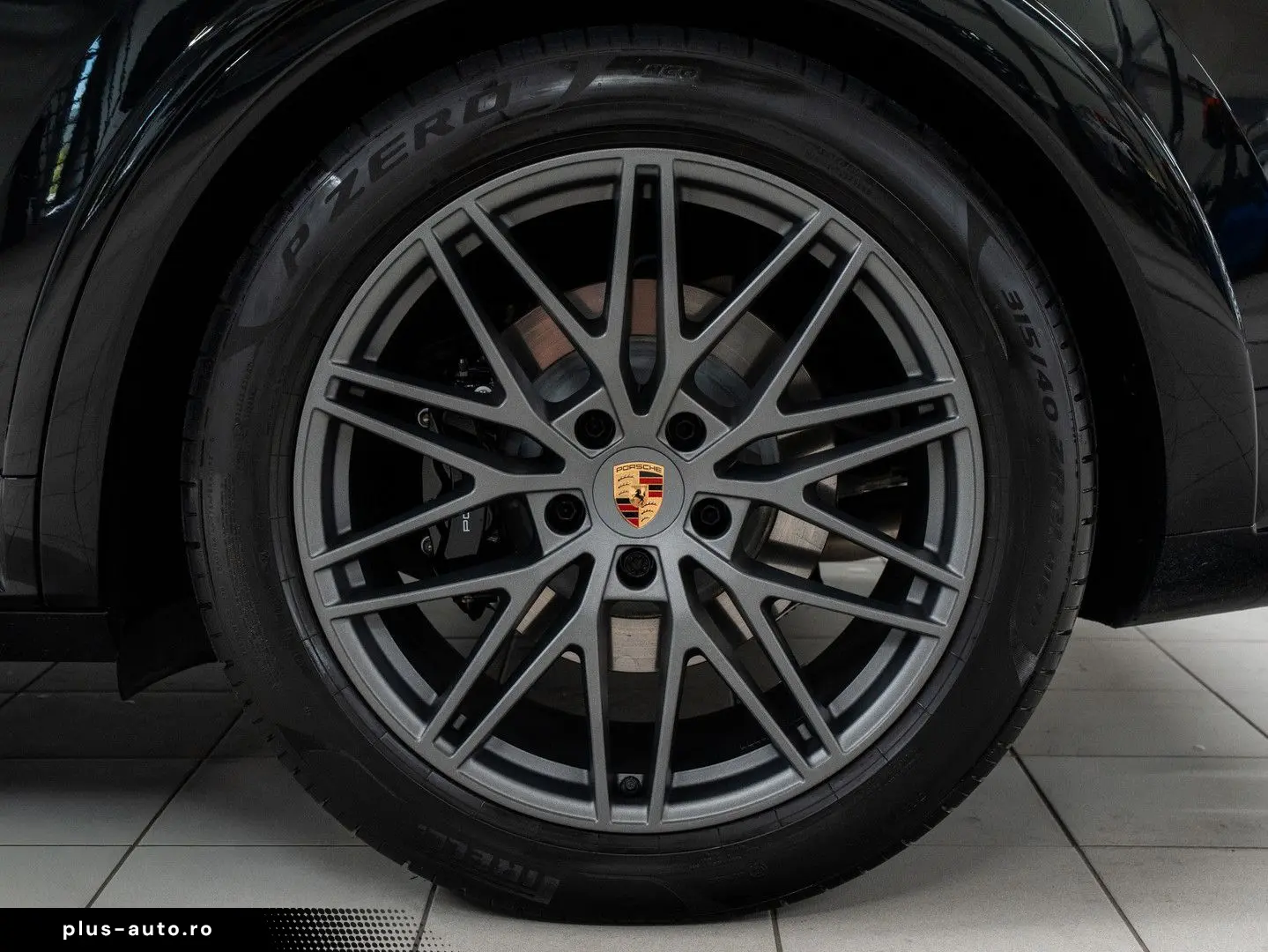PORSCHE Cayenne E-Hybrid SportDesign