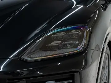 PORSCHE Cayenne E-Hybrid SportDesign
