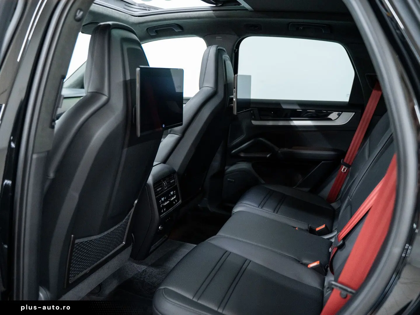PORSCHE Cayenne E-Hybrid SportDesign