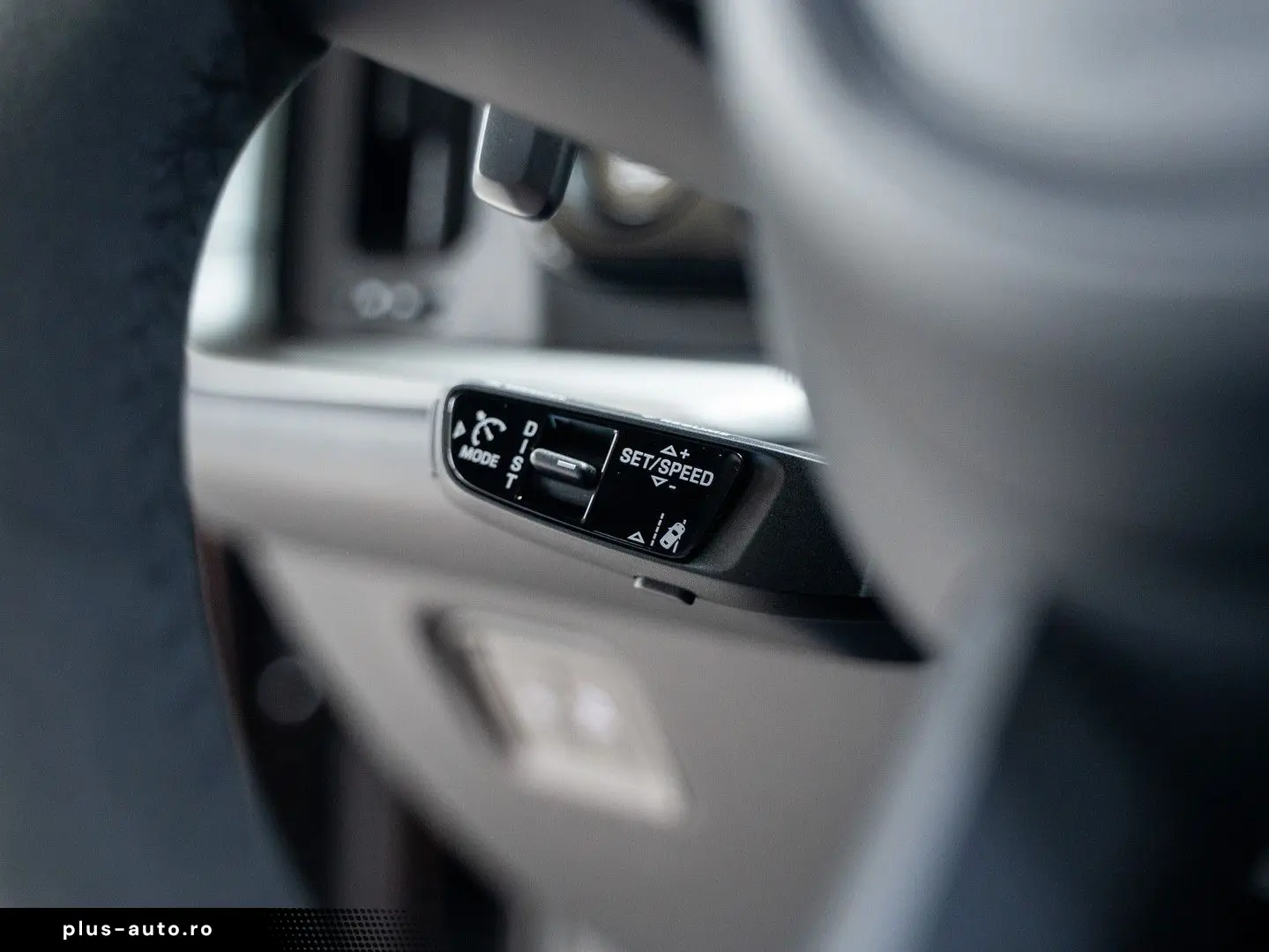 PORSCHE Cayenne E-Hybrid SportDesign