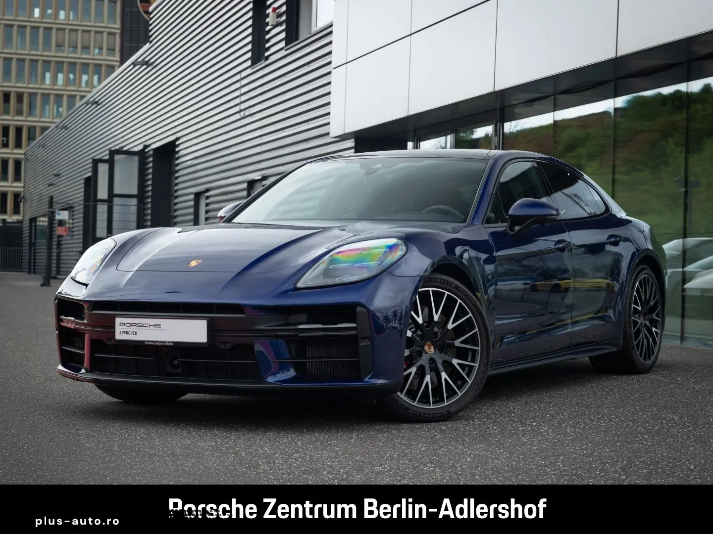 PORSCHE Panamera 4S E-Hybrid HA-Lenkung Head-Up Display