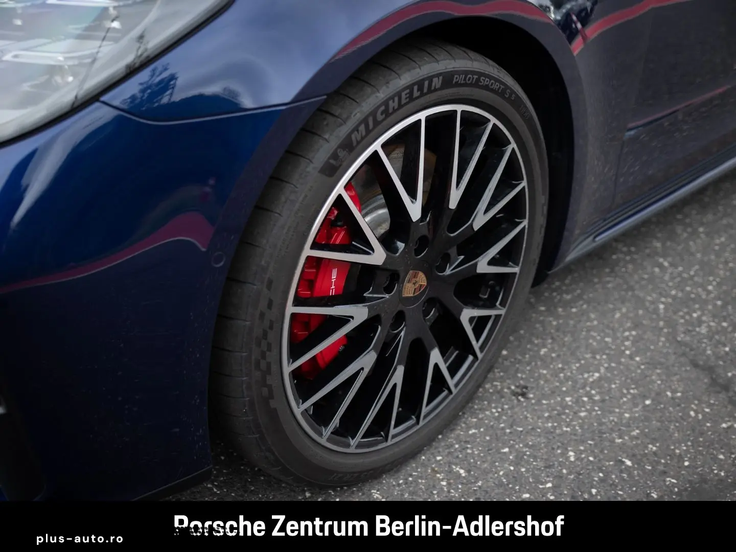 PORSCHE Panamera 4S E-Hybrid HA-Lenkung Head-Up Display