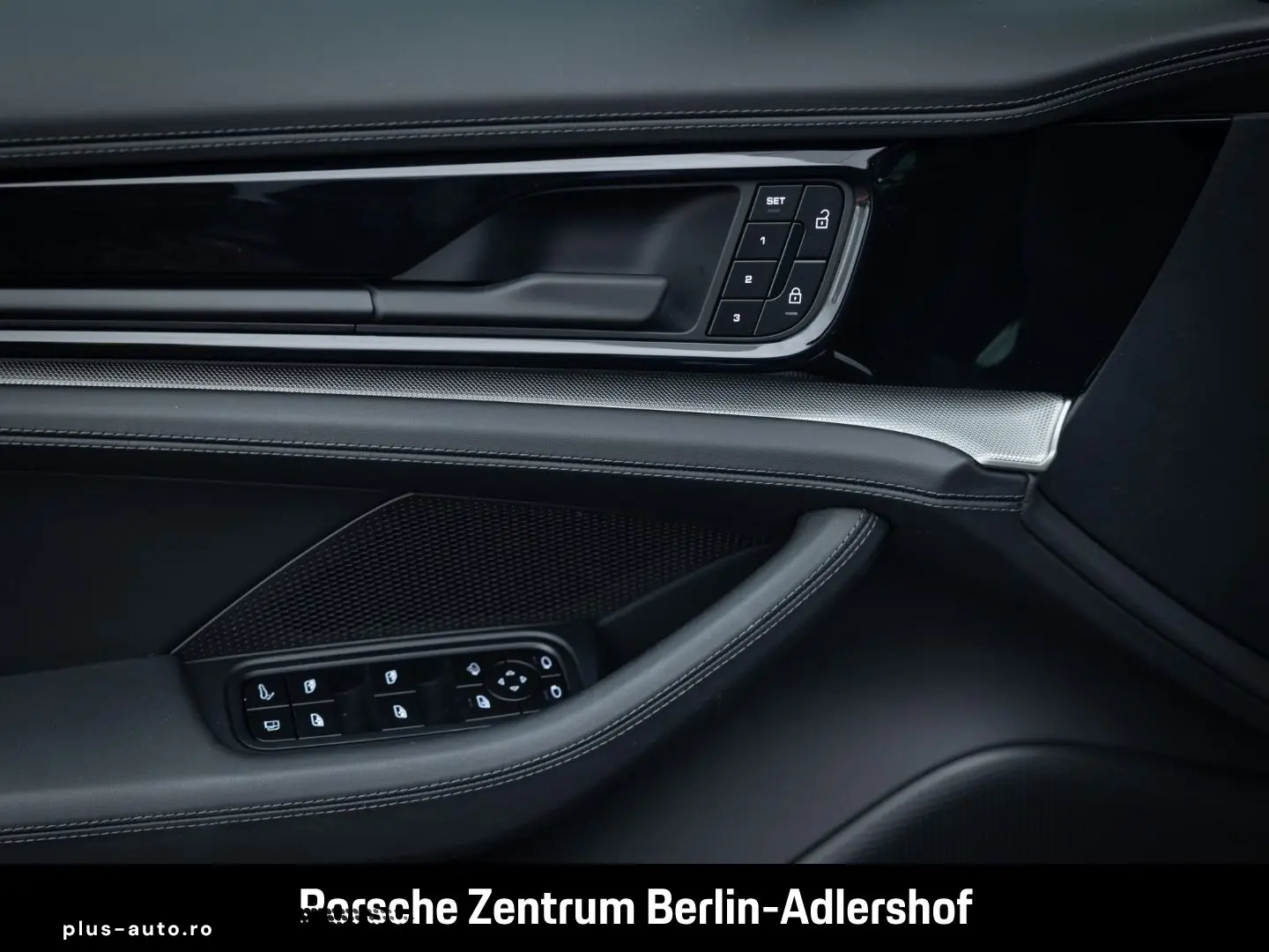 PORSCHE Panamera 4S E-Hybrid HA-Lenkung Head-Up Display