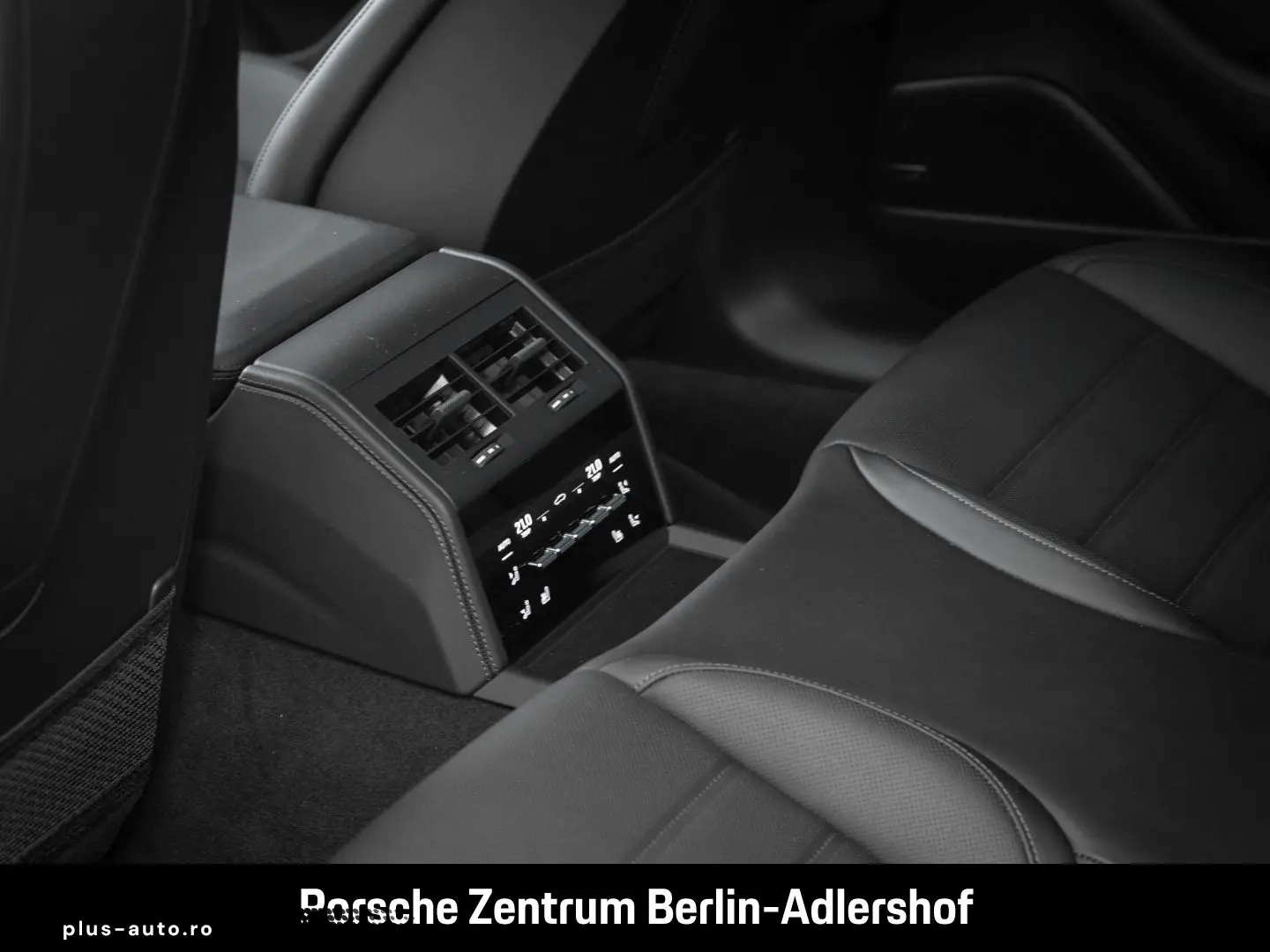 PORSCHE Panamera 4S E-Hybrid HA-Lenkung Head-Up Display
