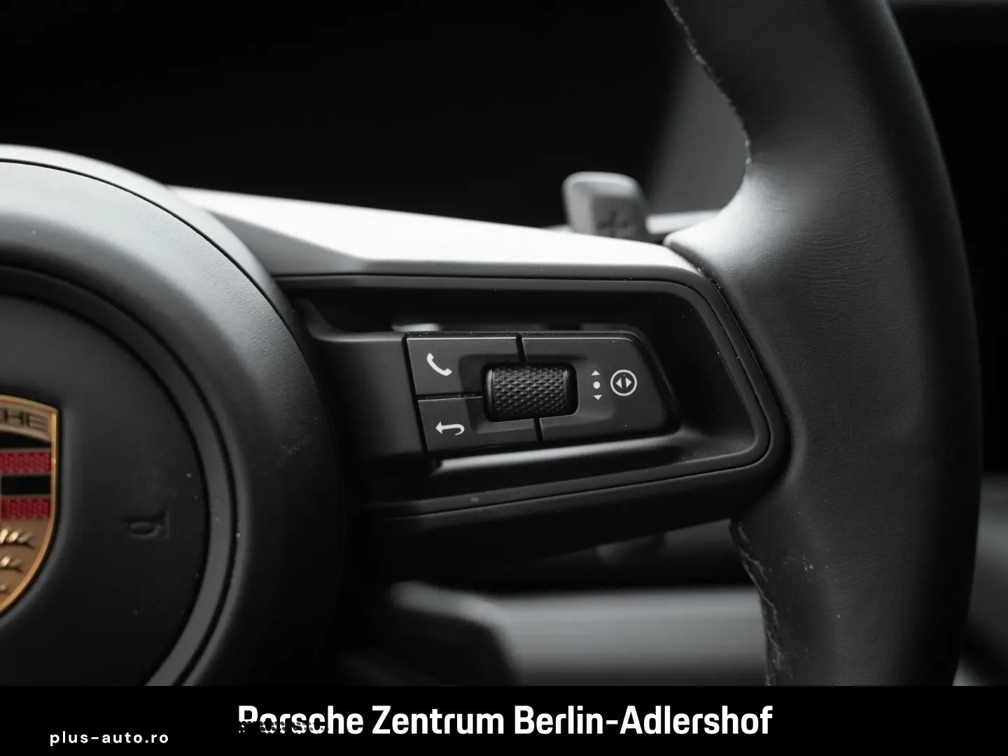 PORSCHE Panamera 4S E-Hybrid HA-Lenkung Head-Up Display