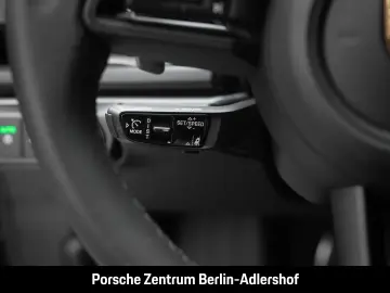 PORSCHE Panamera 4S E-Hybrid HA-Lenkung Head-Up Display