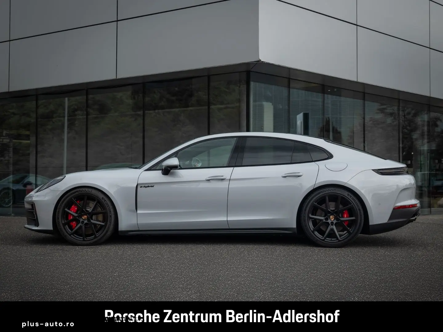PORSCHE Panamera 4S E-Hybrid HA-Lenkung InnoDrive HeadUp