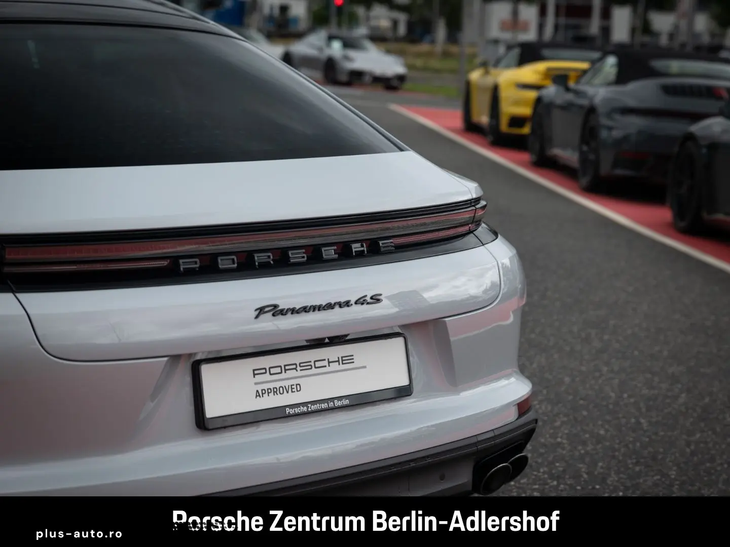 PORSCHE Panamera 4S E-Hybrid HA-Lenkung InnoDrive HeadUp