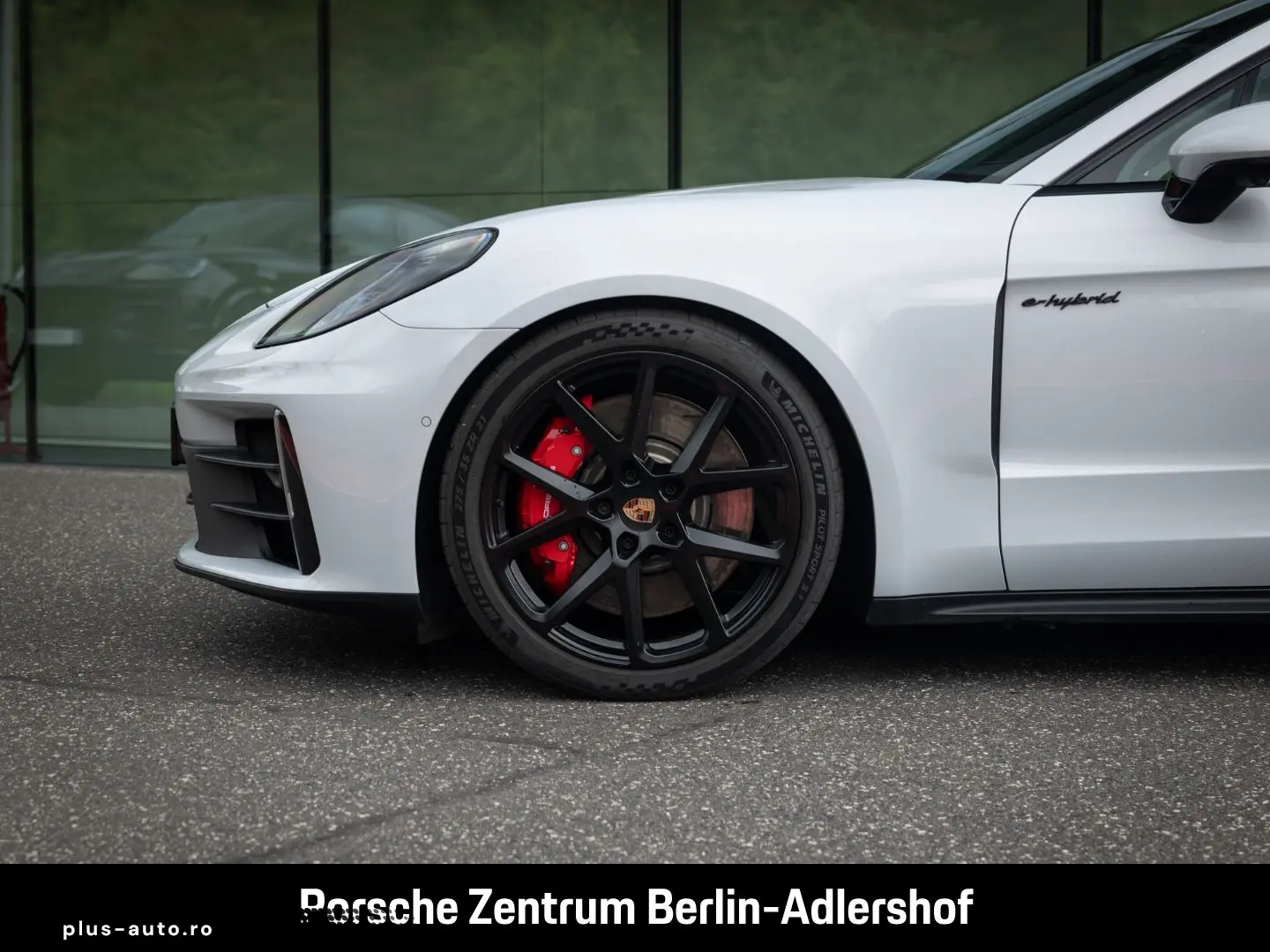 PORSCHE Panamera 4S E-Hybrid HA-Lenkung InnoDrive HeadUp
