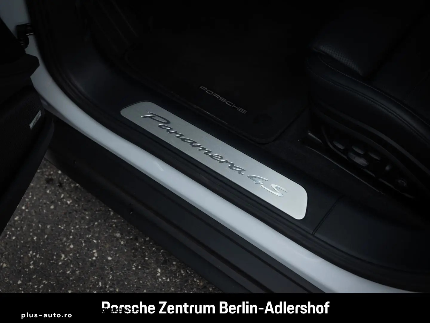 PORSCHE Panamera 4S E-Hybrid HA-Lenkung InnoDrive HeadUp