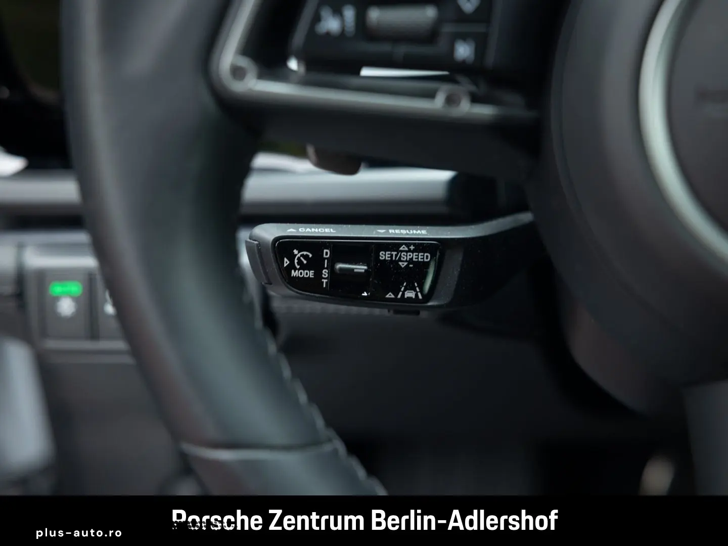 PORSCHE Panamera 4S E-Hybrid HA-Lenkung InnoDrive HeadUp
