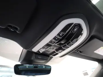 PORSCHE Macan GTS Luftf. Pano Standhzg 360  AHK BOSE ACC
