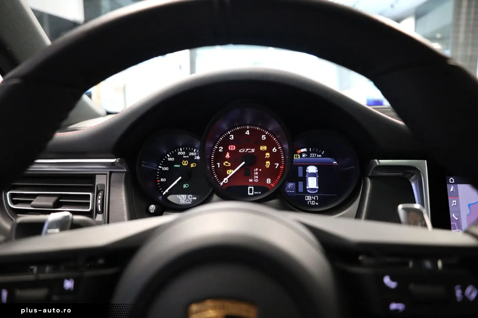 PORSCHE Macan GTS Luftf. Pano Standhzg 360  AHK BOSE ACC