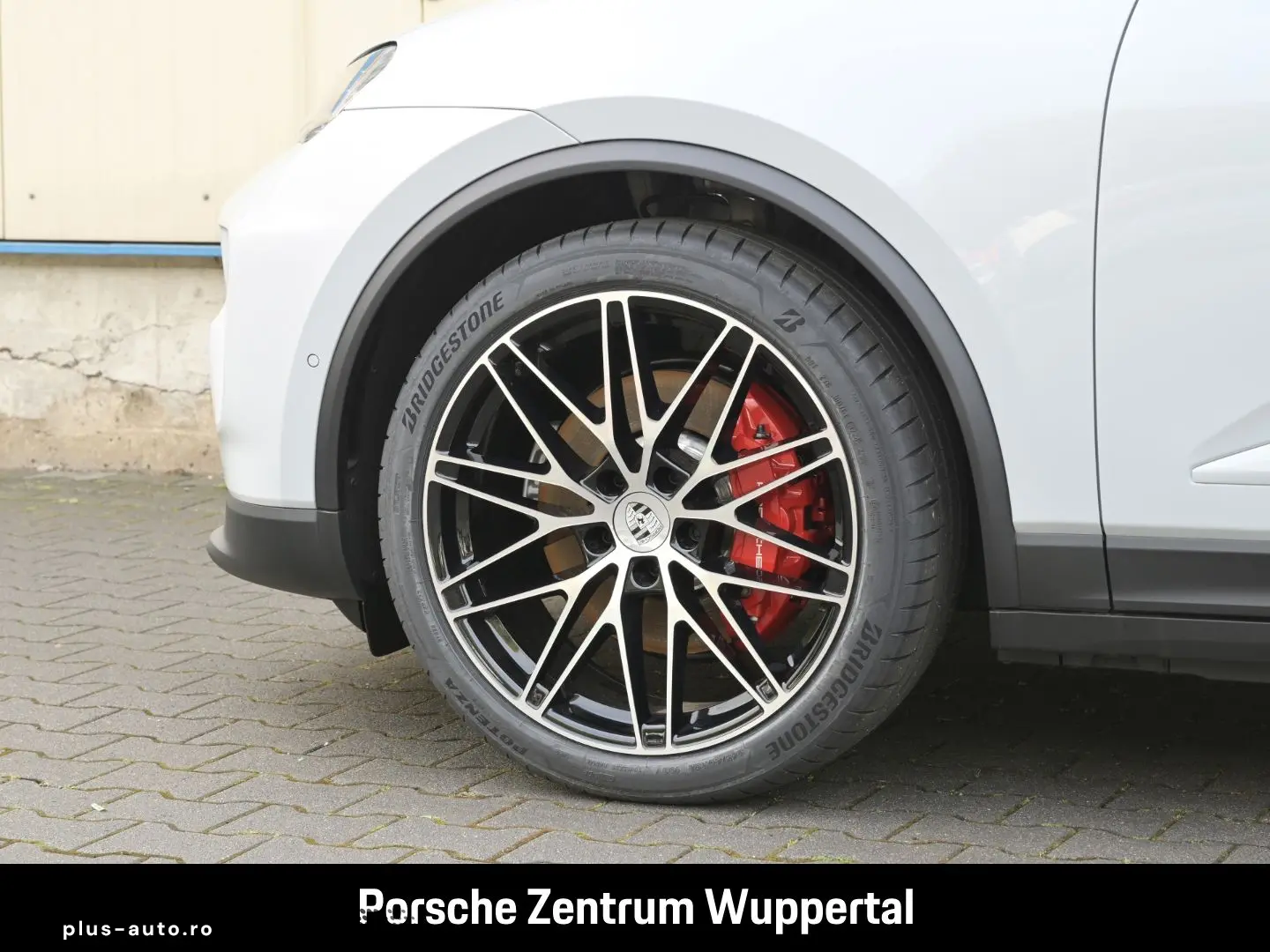 PORSCHE Macan 4S Surround-View LED-Matrix Abstandstempom
