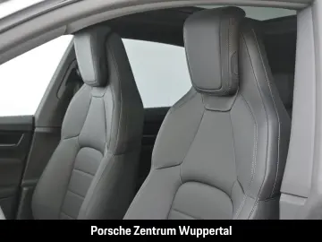 PORSCHE Macan 4S Surround-View LED-Matrix Abstandstempom