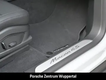 PORSCHE Macan 4S Surround-View LED-Matrix Abstandstempom