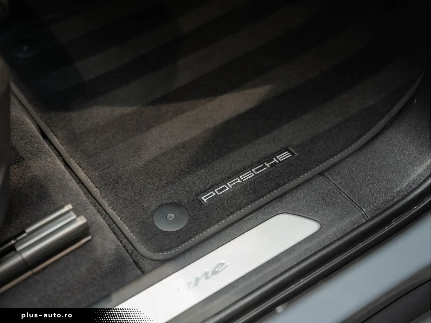 PORSCHE Cayenne E-Hybrid Sportdesign Sportuitlaat BOSE 3