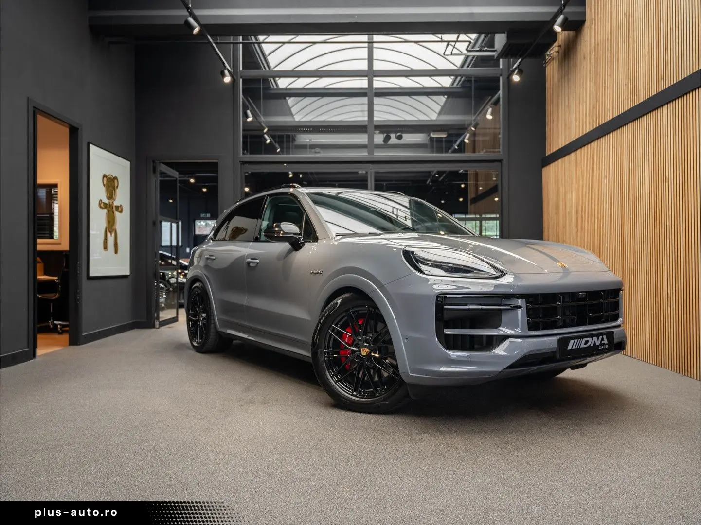 PORSCHE Cayenne E-Hybrid Sportdesign Sportuitlaat BOSE 3
