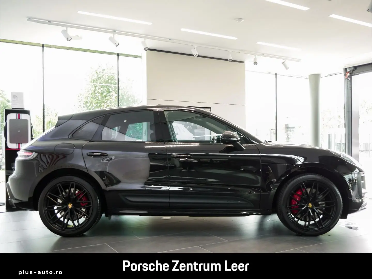 PORSCHE Macan GTS Pano Bose ACC Surround View PTV-Plus