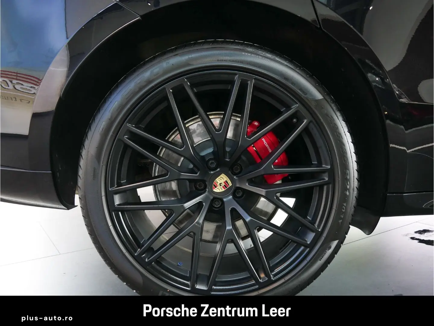 PORSCHE Macan GTS Pano Bose ACC Surround View PTV-Plus