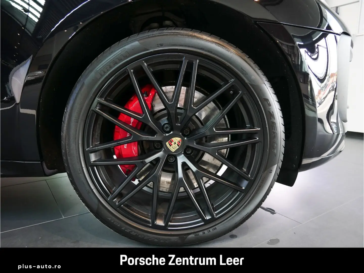 PORSCHE Macan GTS Pano Bose ACC Surround View PTV-Plus