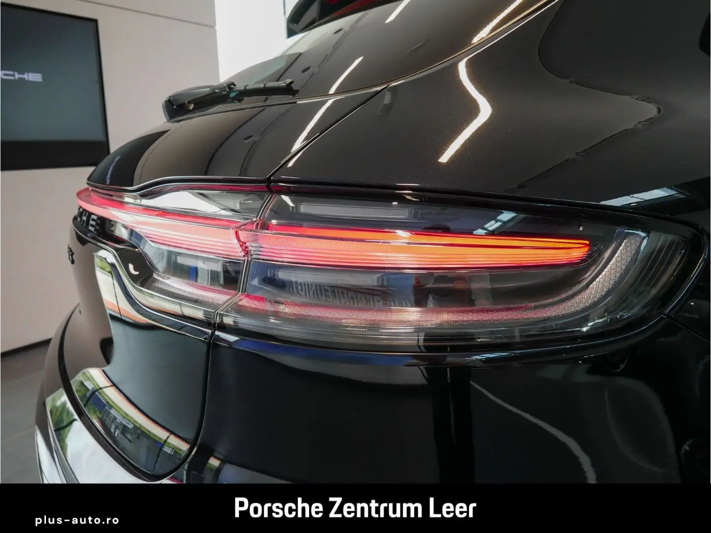 PORSCHE Macan GTS Pano Bose ACC Surround View PTV-Plus