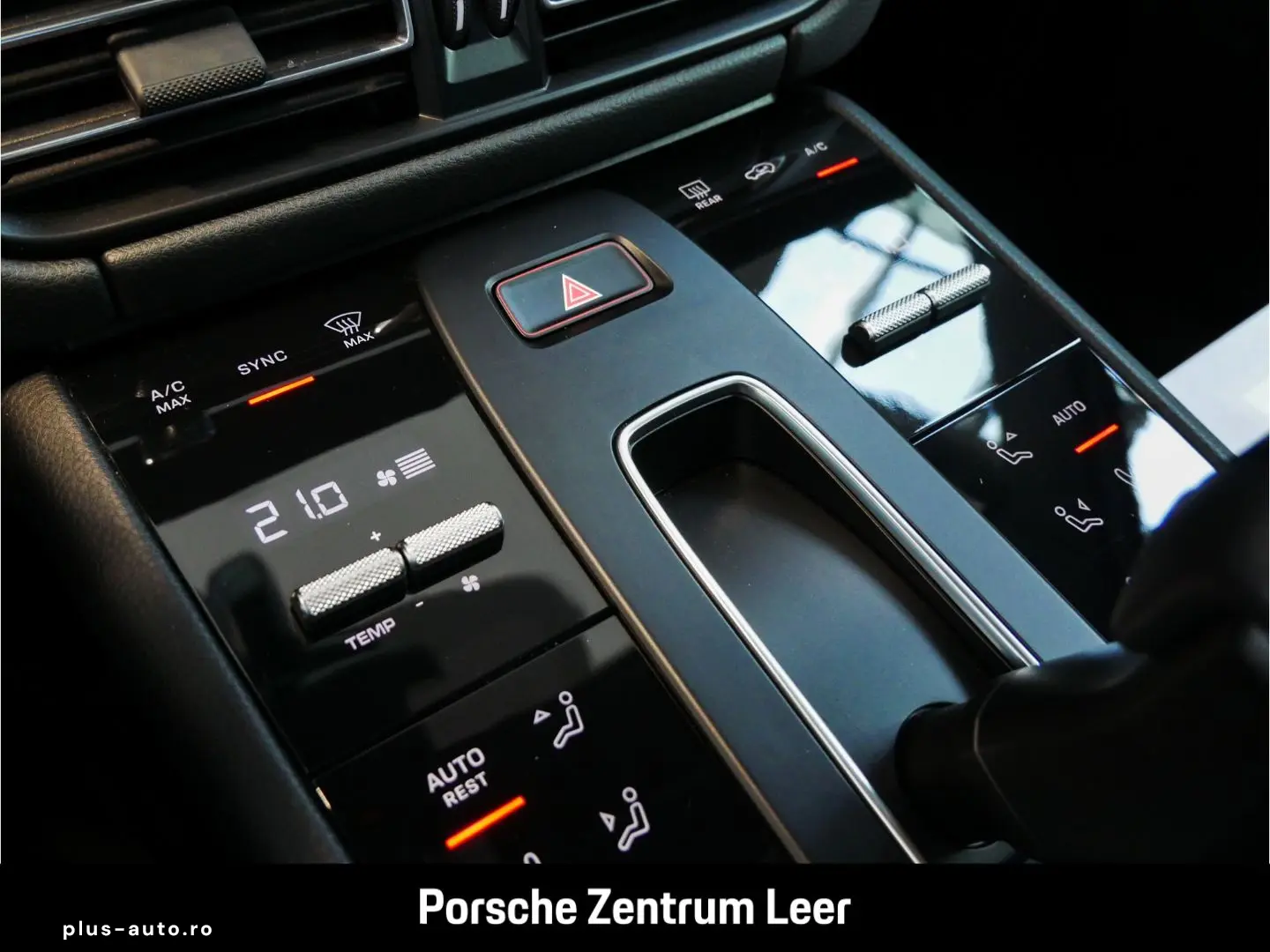 PORSCHE Macan GTS Pano Bose ACC Surround View PTV-Plus