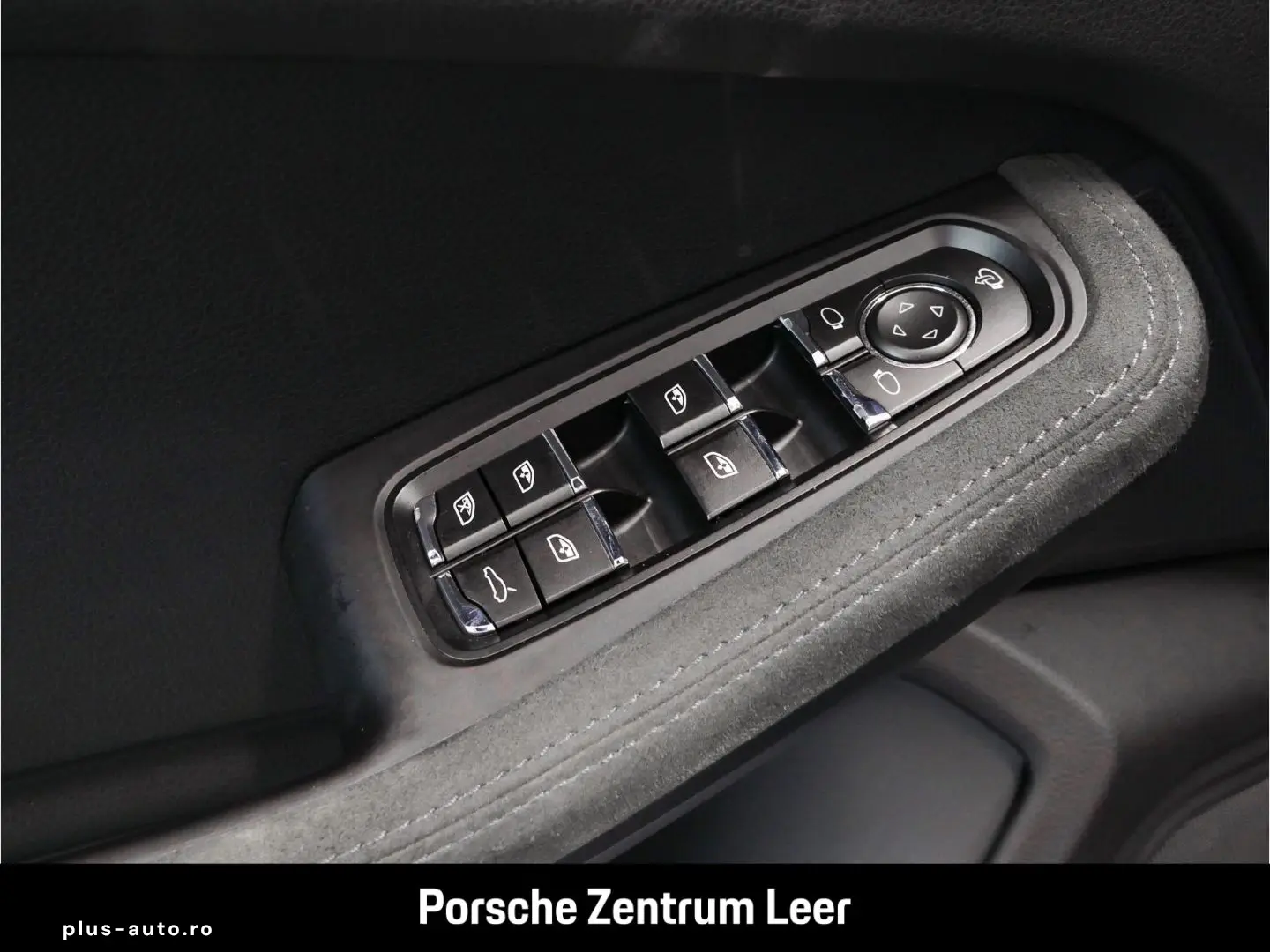 PORSCHE Macan GTS Pano Bose ACC Surround View PTV-Plus