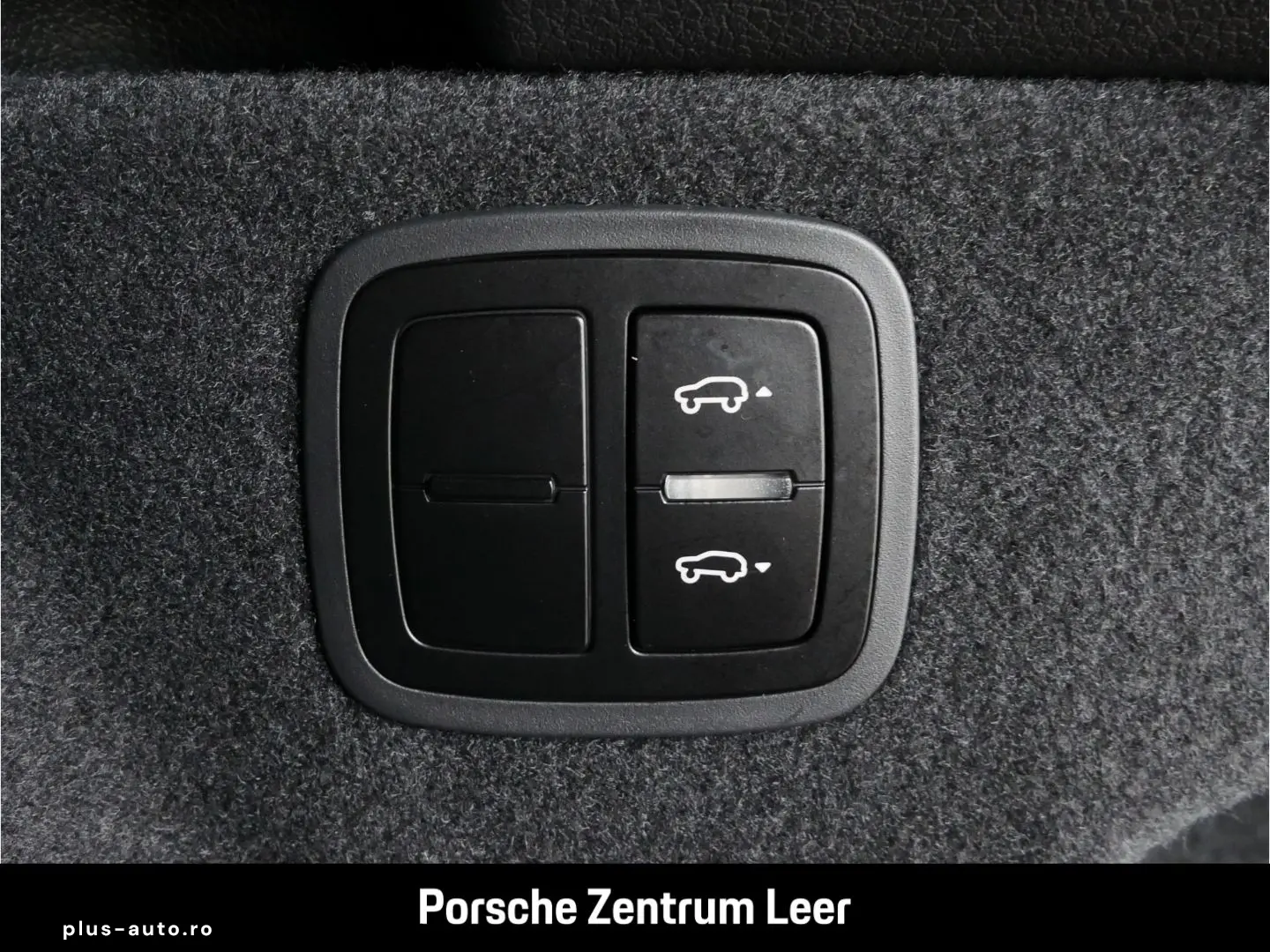 PORSCHE Macan GTS Pano Bose ACC Surround View PTV-Plus