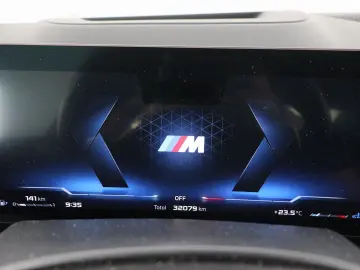 BMW X6 M60 M60i xDrive AHK
