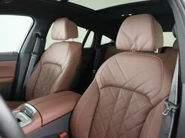 BMW X6 M60 M60i xDrive AHK