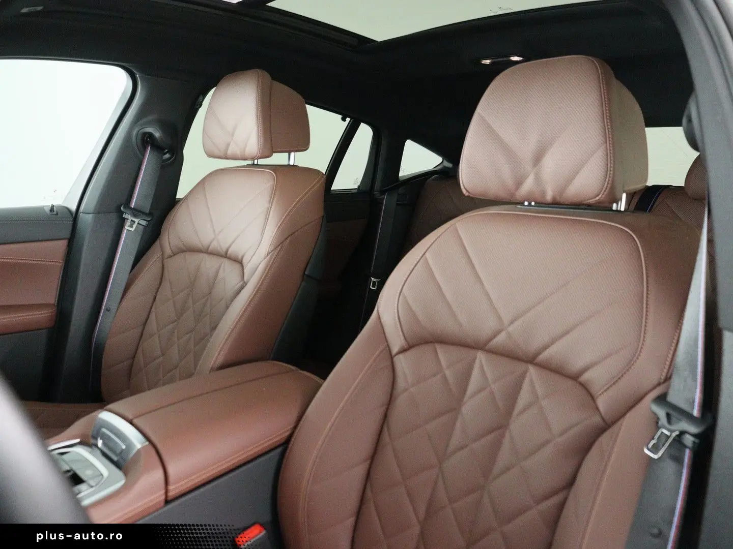 BMW X6 M60 M60i xDrive AHK