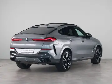BMW X6 M60 M60i xDrive AHK