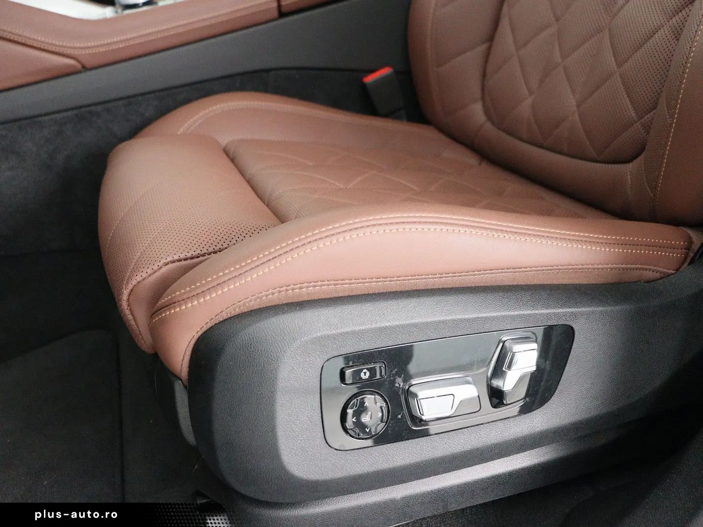 BMW X6 M60 M60i xDrive AHK