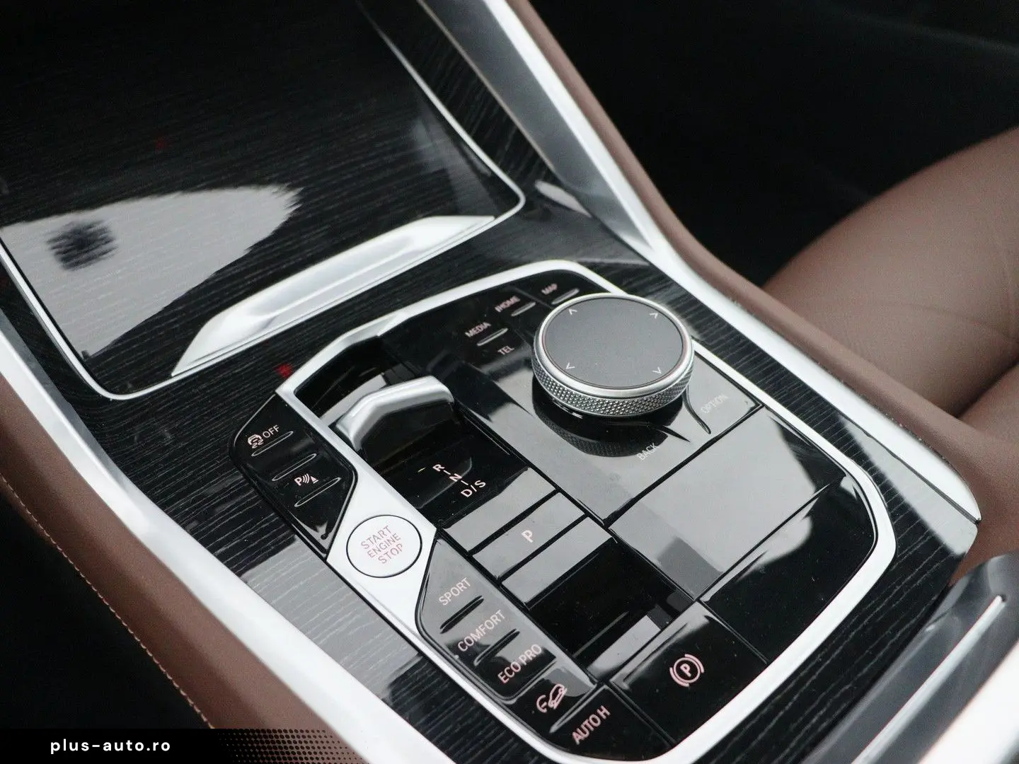 BMW X6 M60 M60i xDrive AHK