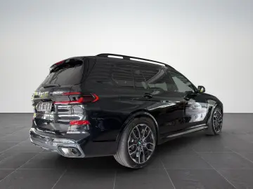 BMW X7 xDrive 40d M SPORT PRO  AHK STH H&K PANO 7-SI