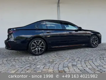 BMW i7 xDr. 60  M SPORT PRO THEATRE EXECUTIVE LOUNGE