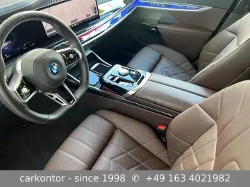 BMW i7 xDr. 60  M SPORT PRO THEATRE EXECUTIVE LOUNGE