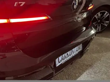BMW i7 xDr. 60  M SPORT PRO THEATRE EXECUTIVE LOUNGE