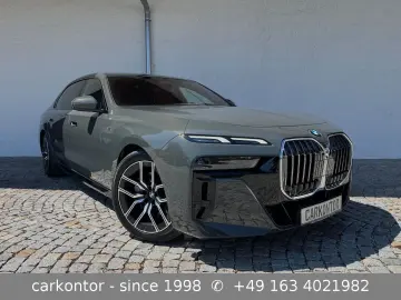 BMW 740d xDr.  M SPORT FOND ENT LOUNGE SEAT 2025 SKY