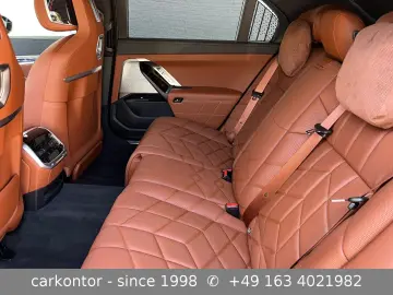 BMW 740d xDr.  M SPORT FOND ENT LOUNGE SEAT 2025 SKY