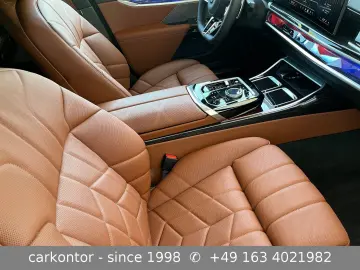 BMW 740d xDr.  M SPORT FOND ENT LOUNGE SEAT 2025 SKY