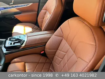 BMW 740d xDr.  M SPORT FOND ENT LOUNGE SEAT 2025 SKY