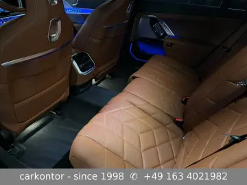 BMW 740d xDr.  M SPORT FOND ENT LOUNGE SEAT 2025 SKY